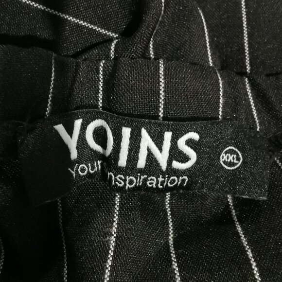 Pinstriped 3/4 Sleeve Blouse with Lace Up Details on the Back Size XXL EUC # 196 - Picture 6 of 8